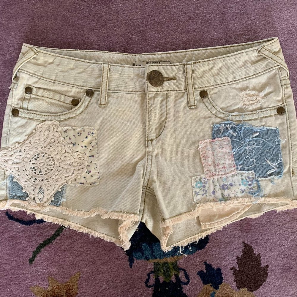 Free People Light Blue Shorts w/Appliques and Patches